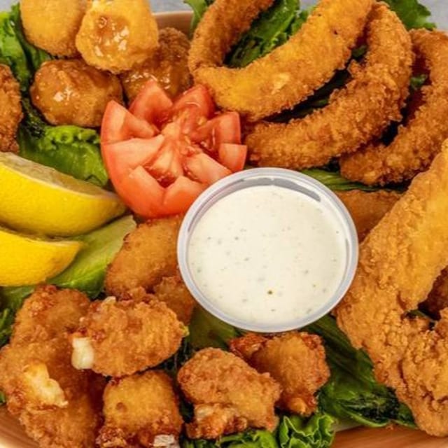 Lucky's Sampler Platter.